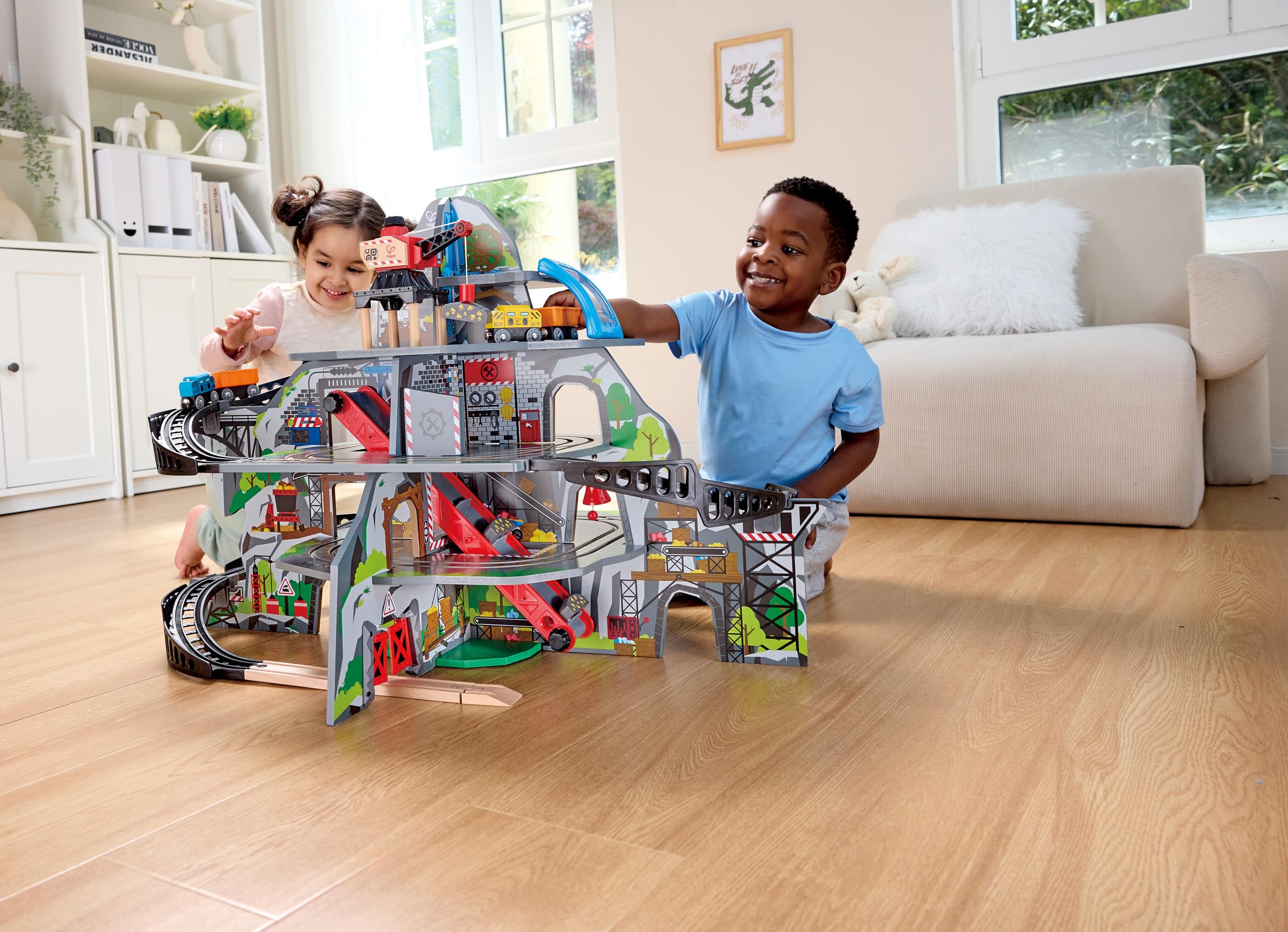Hape Treno Mega Miniera Montana set ferroviario multilivello
