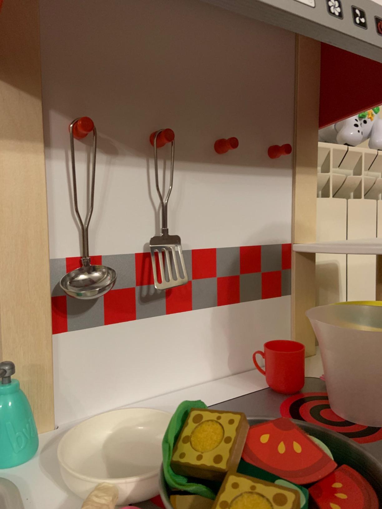 Hape Cucina e accessori E8018 cucina multifunzione con carrello multicolore