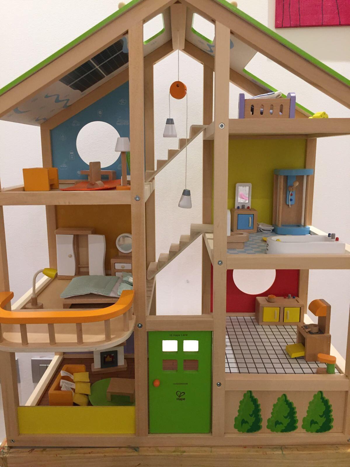 Hape Case delle bambole e accessori E3401 Casa 4 Stagioni casa delle bambole in legno