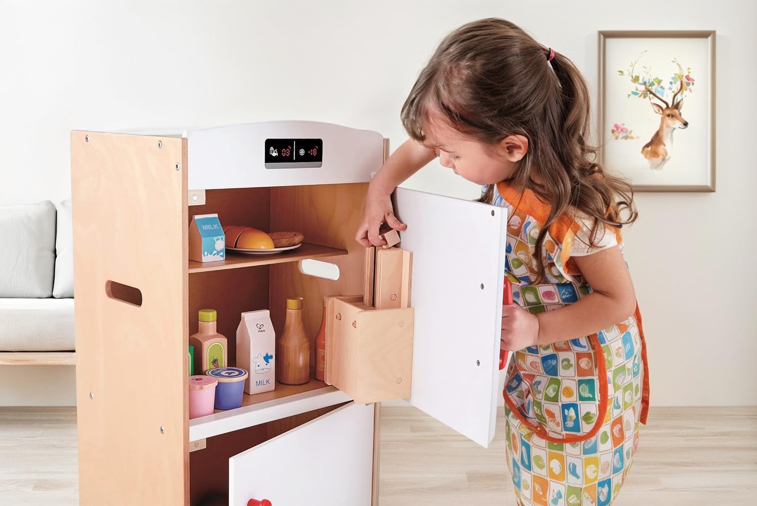 Hape Cucina e accessori E3153 frigorifero giocattolo bianco in legno