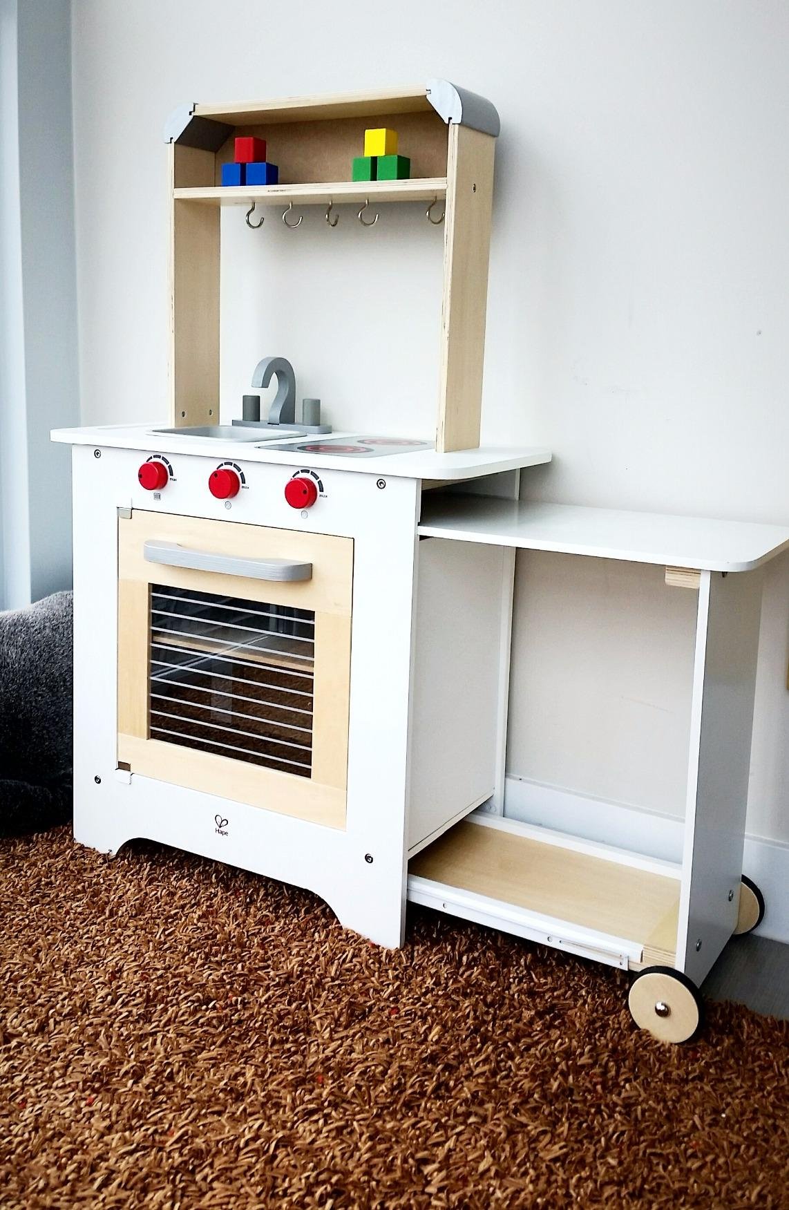 Hape Cucina e accessori Big Rosso, Trasparente cucina giocattolo in legno rossa