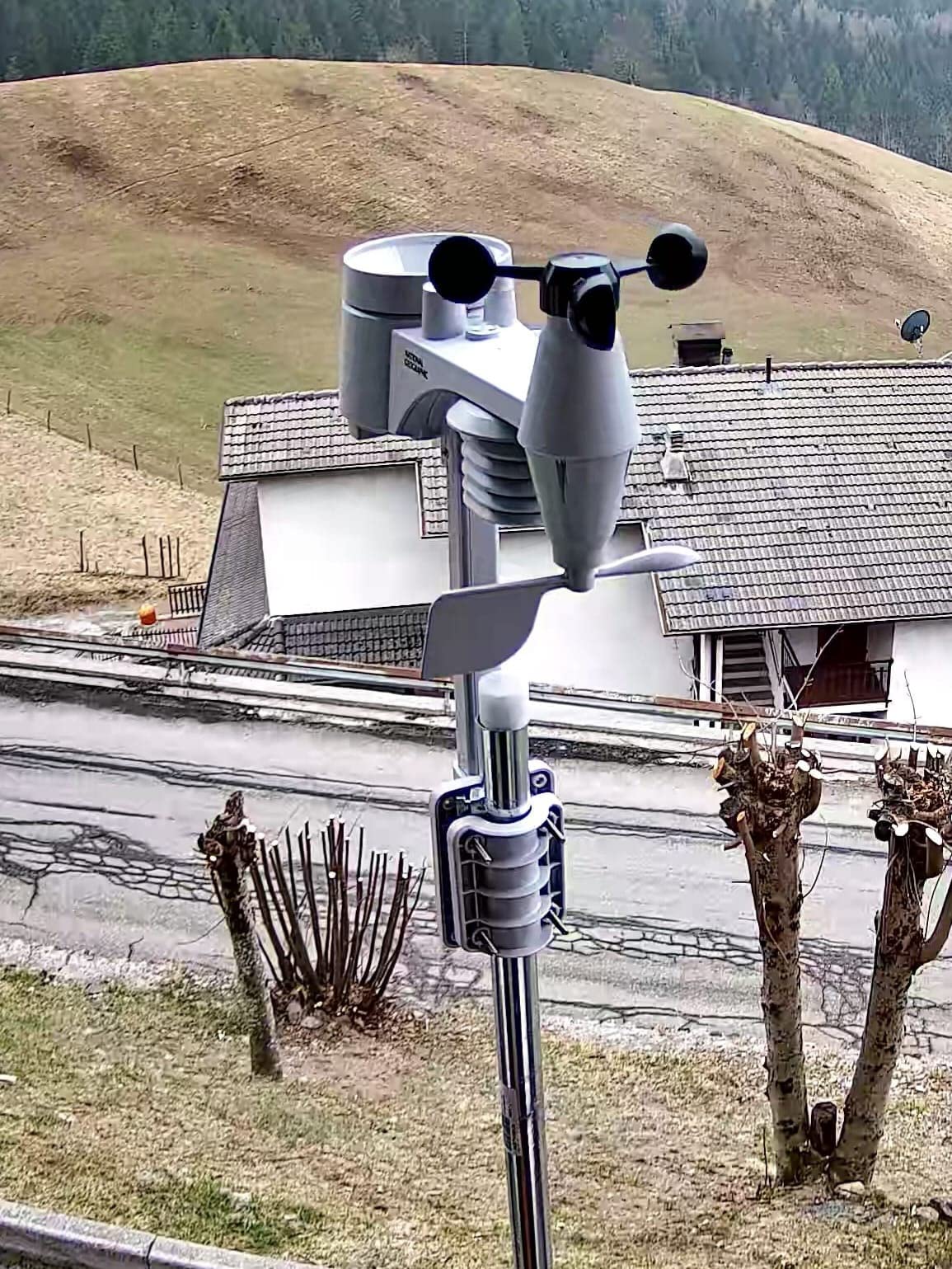 National Geographic Stazioni meteorologiche ed elettronica outdoor Stazione meteo wireless 7 in 1