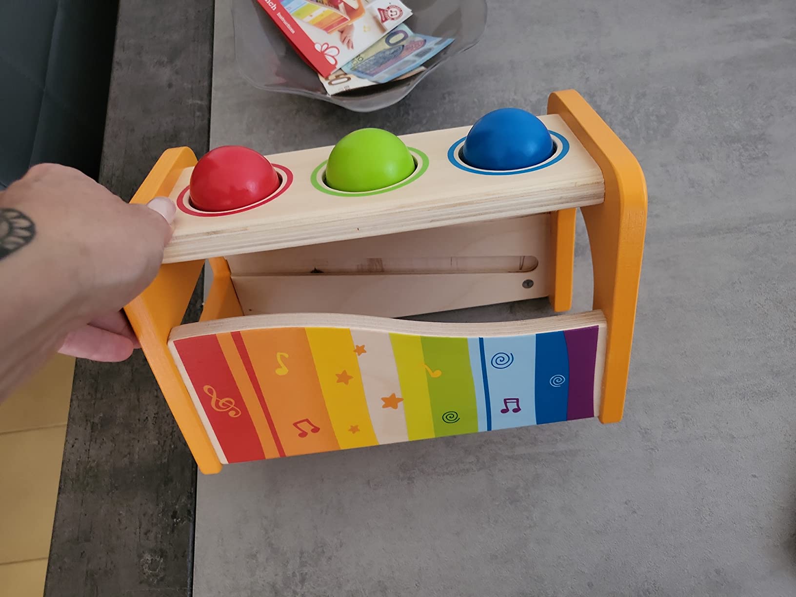 Hape Giochi musicali Banco delle Palline con Xilofono giocattolo in legno