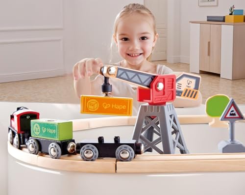 Hape Treno pista con trenino a batteria e gru magnetica 10 binari