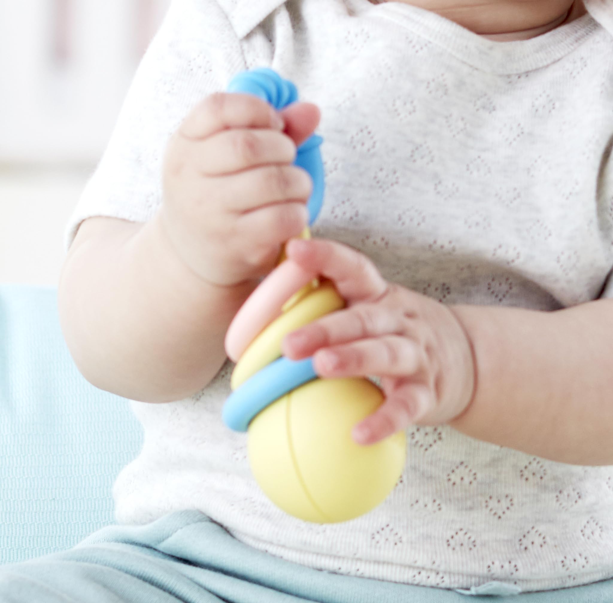 Hape Giocattoli per l'infanzia Sonagli e Massaggiagengive set 3 pezzi in riso giapponese