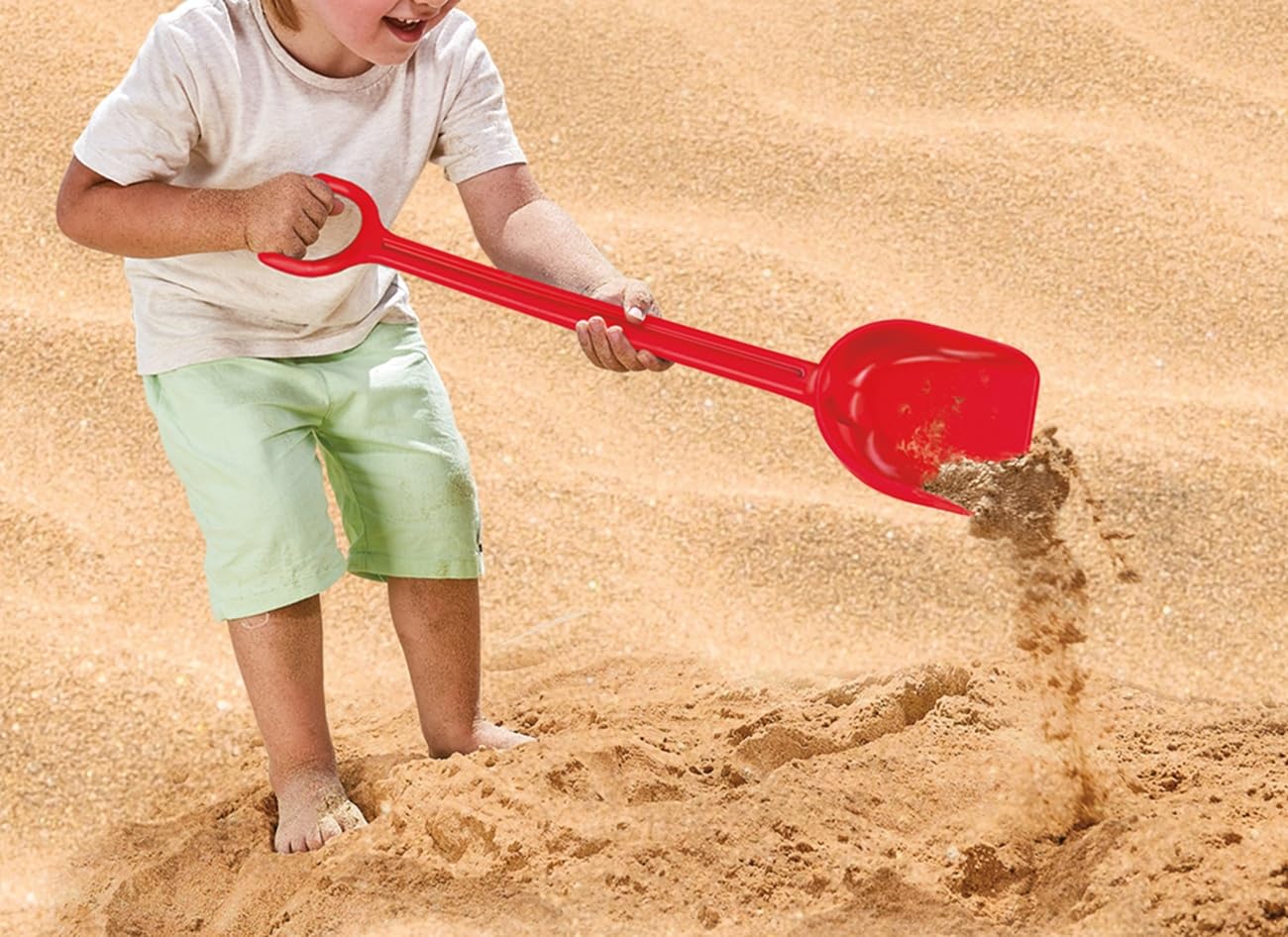Hape Giochi da spiaggia Paletta Portentosa rossa
