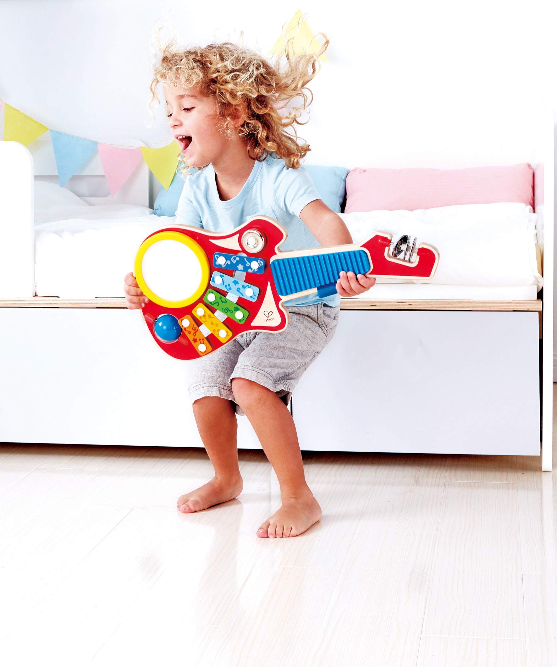 HAPE Giochi musicali Crea Musica 6 in 1 chitarra musicale in legno dai 18 mesi