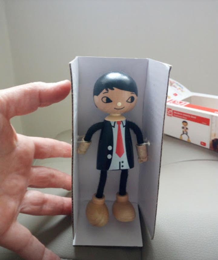 Hape Case delle bambole e accessori Bambola di legno Papà bambola arti flessibili