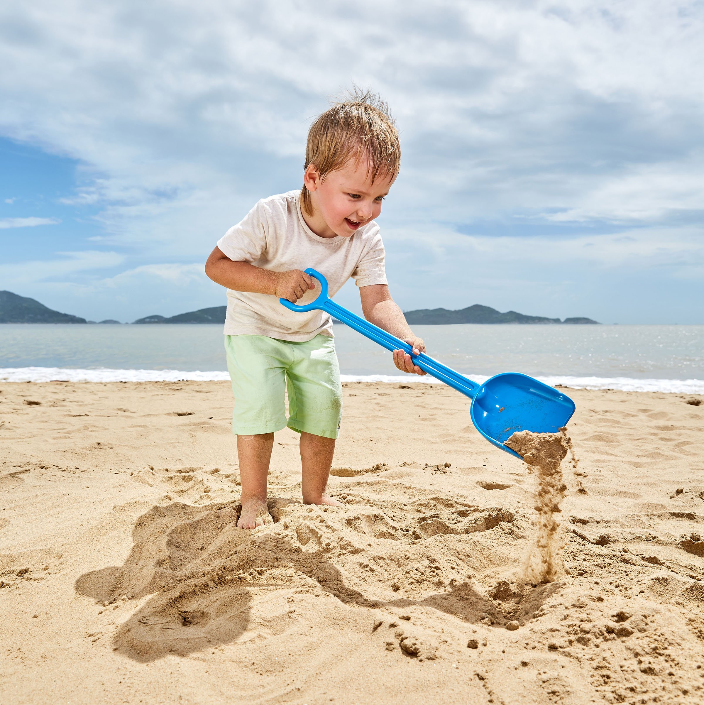 Hape Giochi da spiaggia paletta blu per bambini dai 18 mesi