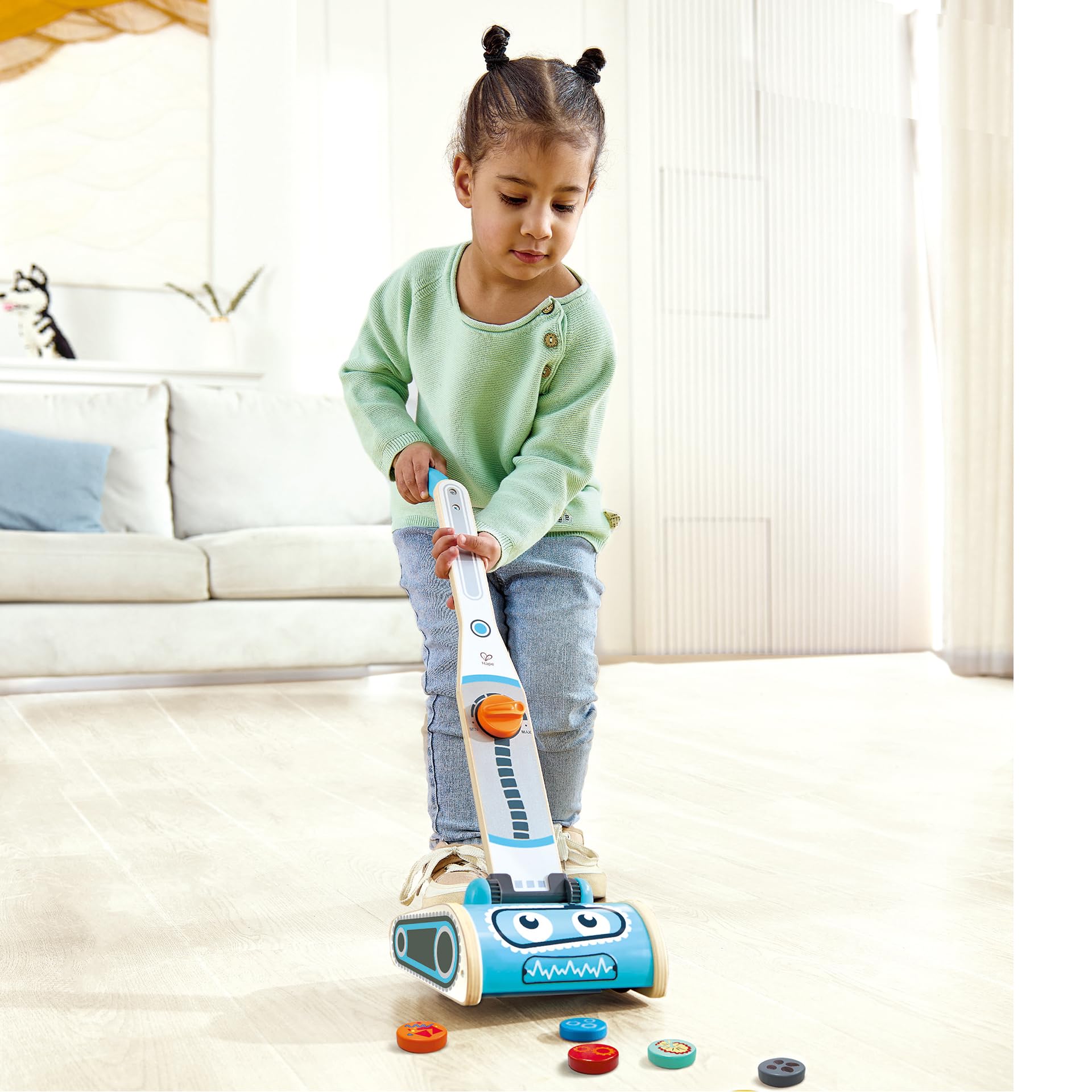 Hape Giochi di ruolo Aspirapolvere giocattolo con robot e rifiuti