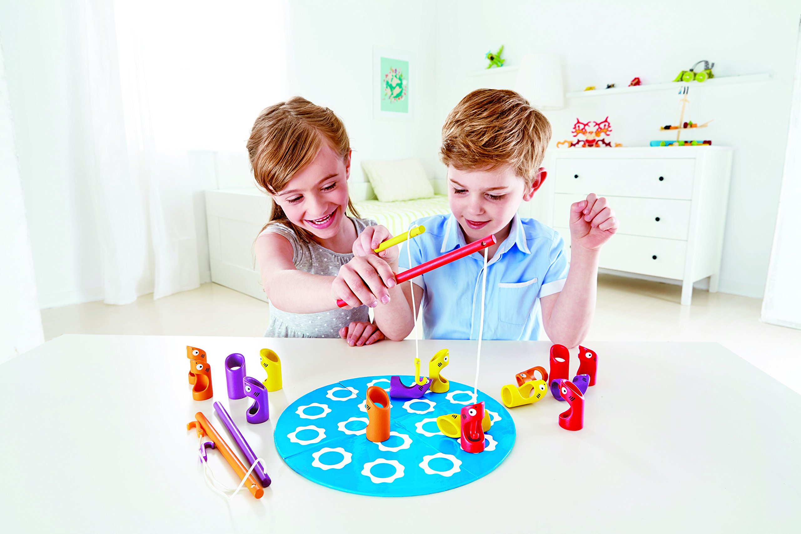 Hape Giochi E5553 Pesca degli Squali gioco educativo
