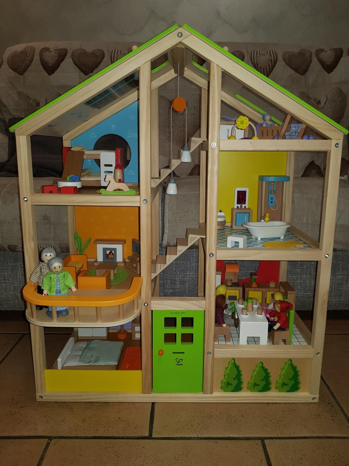 Hape Case delle bambole e accessori E3401 Casa 4 Stagioni casa delle bambole in legno