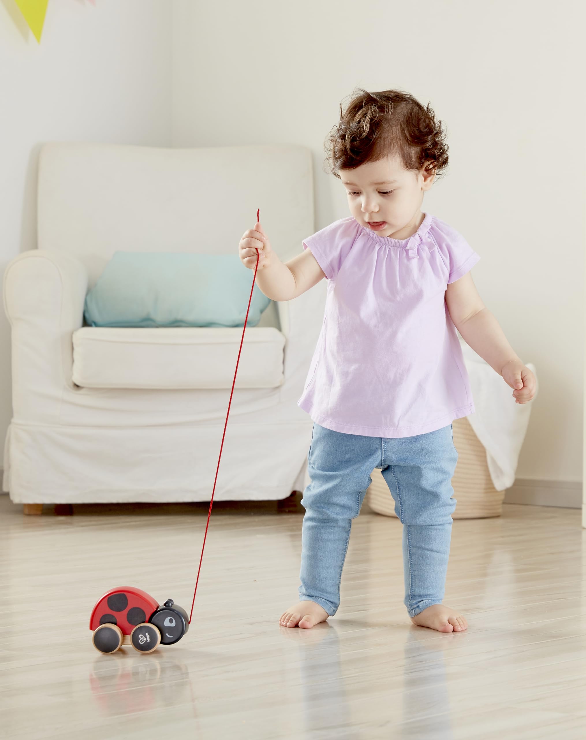 Hape Spingi e cammina Coccinella Spingi&Tira gioco trainabile in legno dai 12 mesi