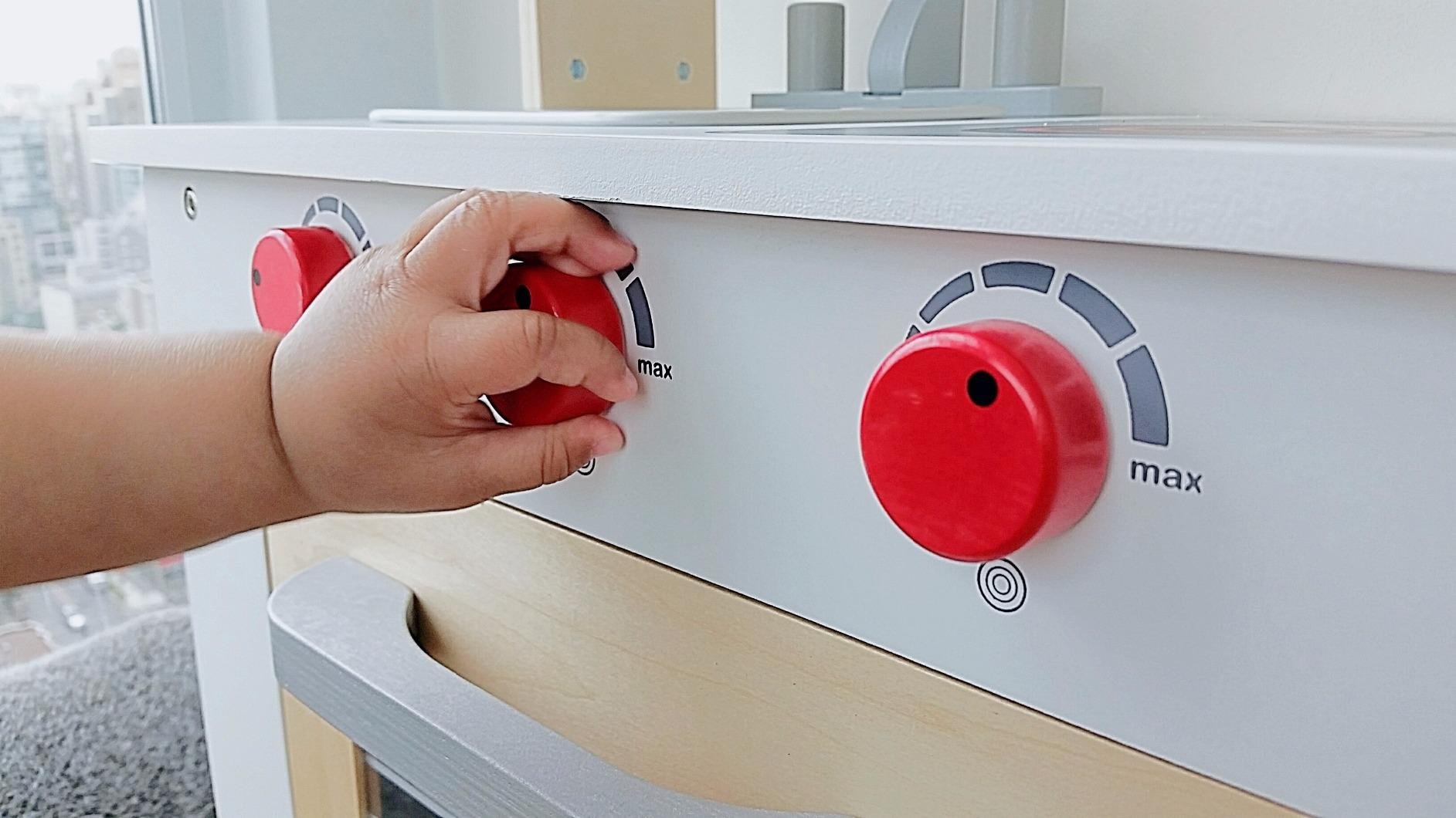Hape Cucina e accessori Big Rosso, Trasparente cucina giocattolo in legno rossa