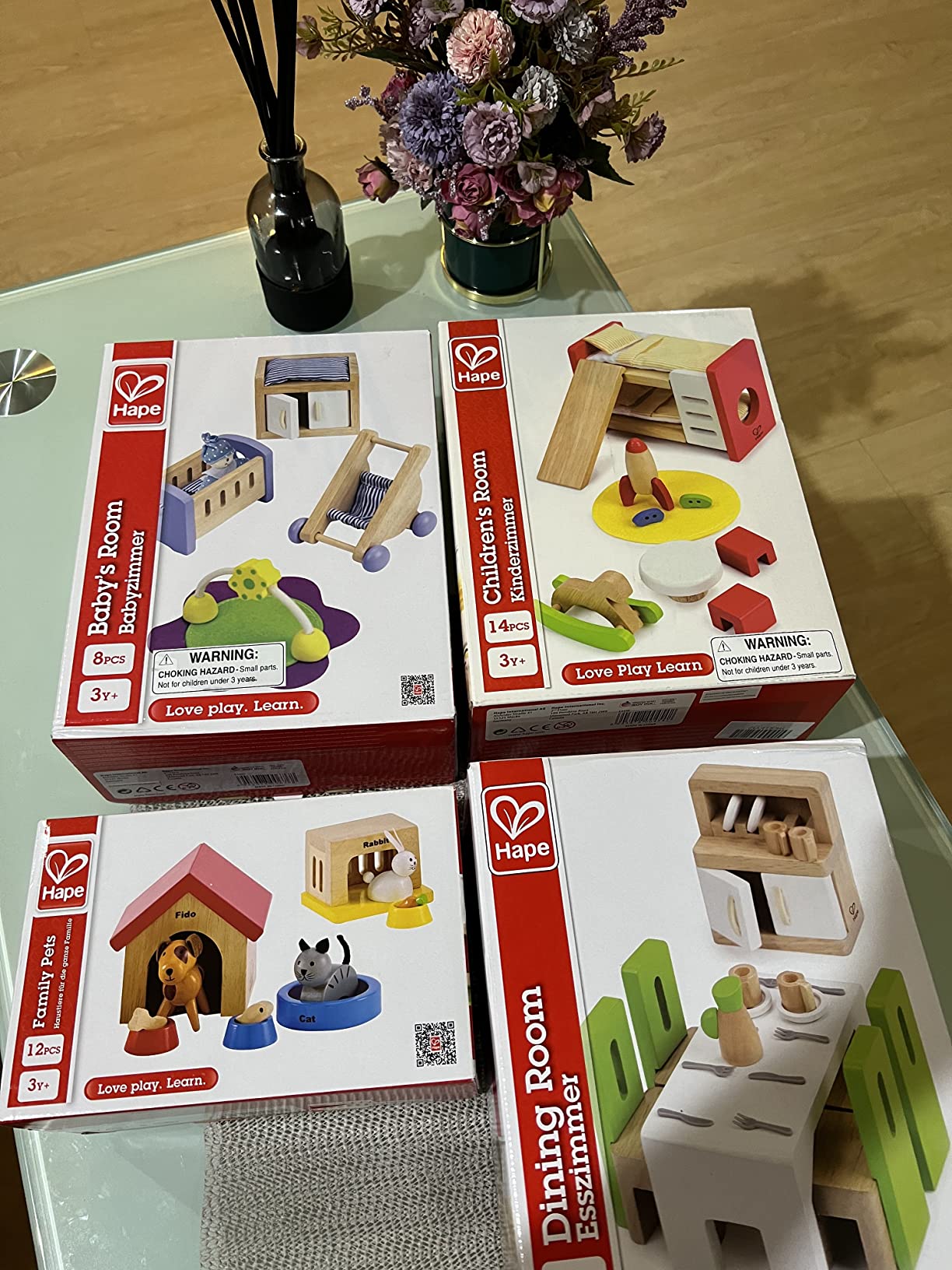 Hape Mobili Cameretta dei bambini per casa delle bambole moderna in legno