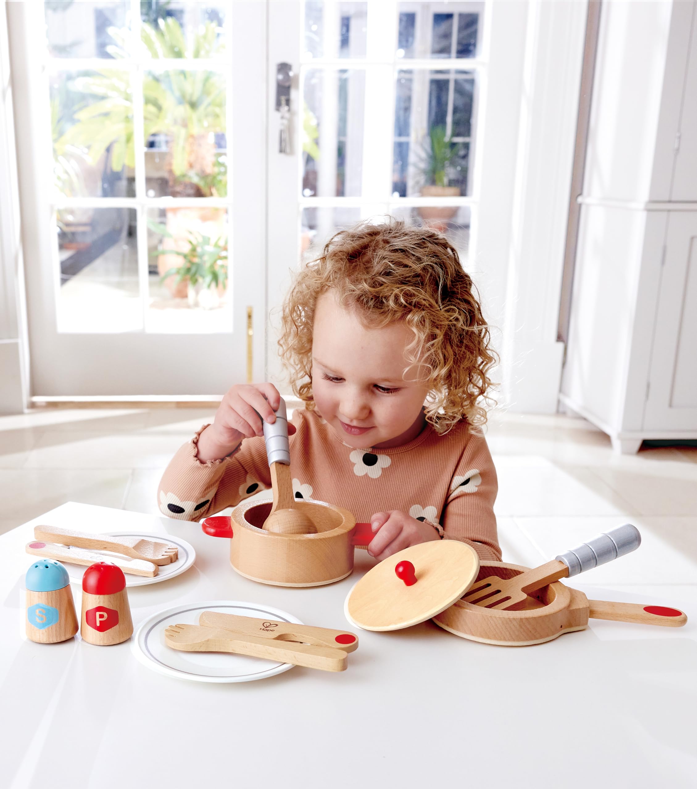 Hape Cucina e accessori Set Cucina & Servi in legno 13 pezzi