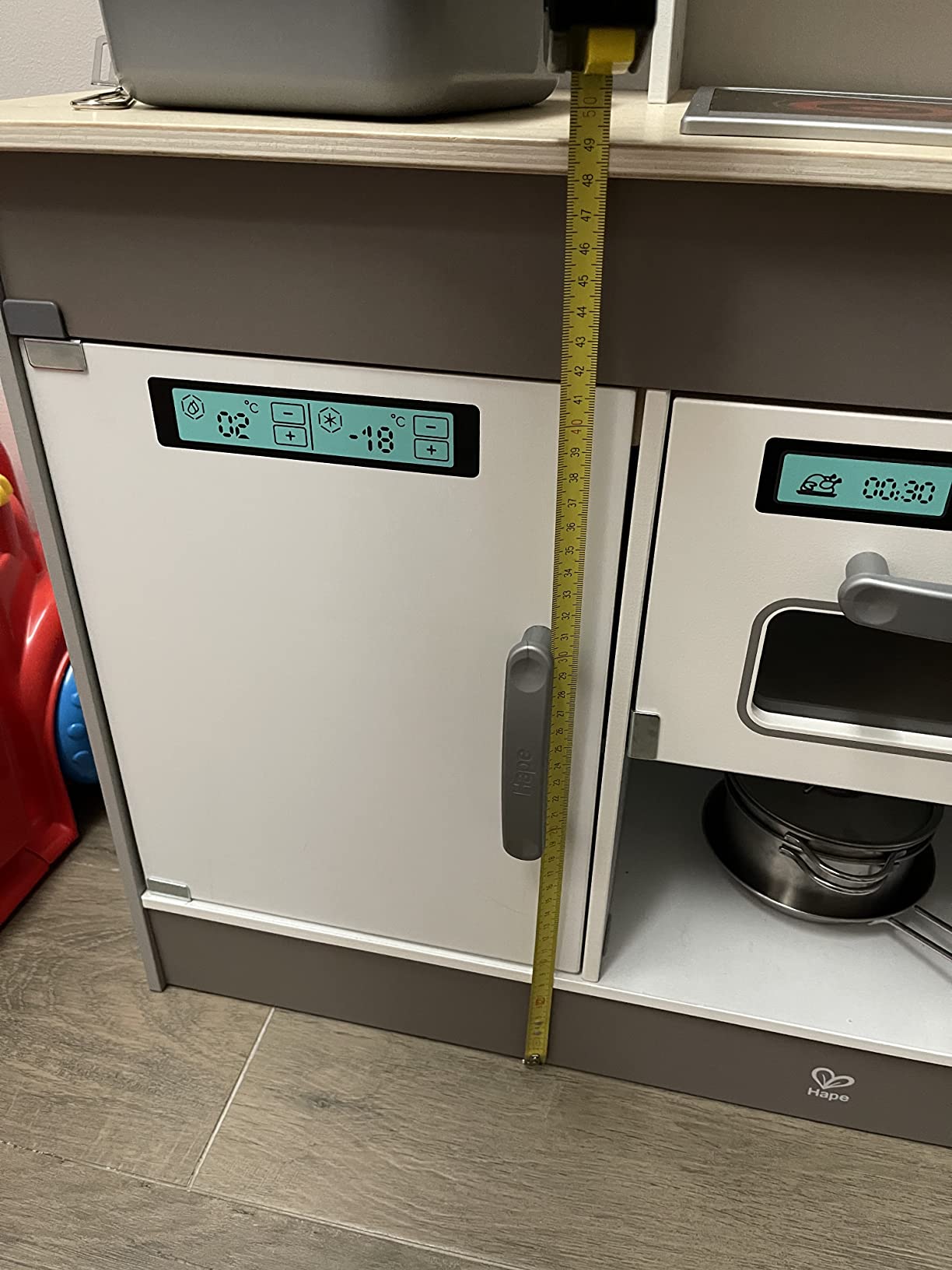 Hape Cucina e accessori E3177 Cucina di Gioco Deluxe con microonde