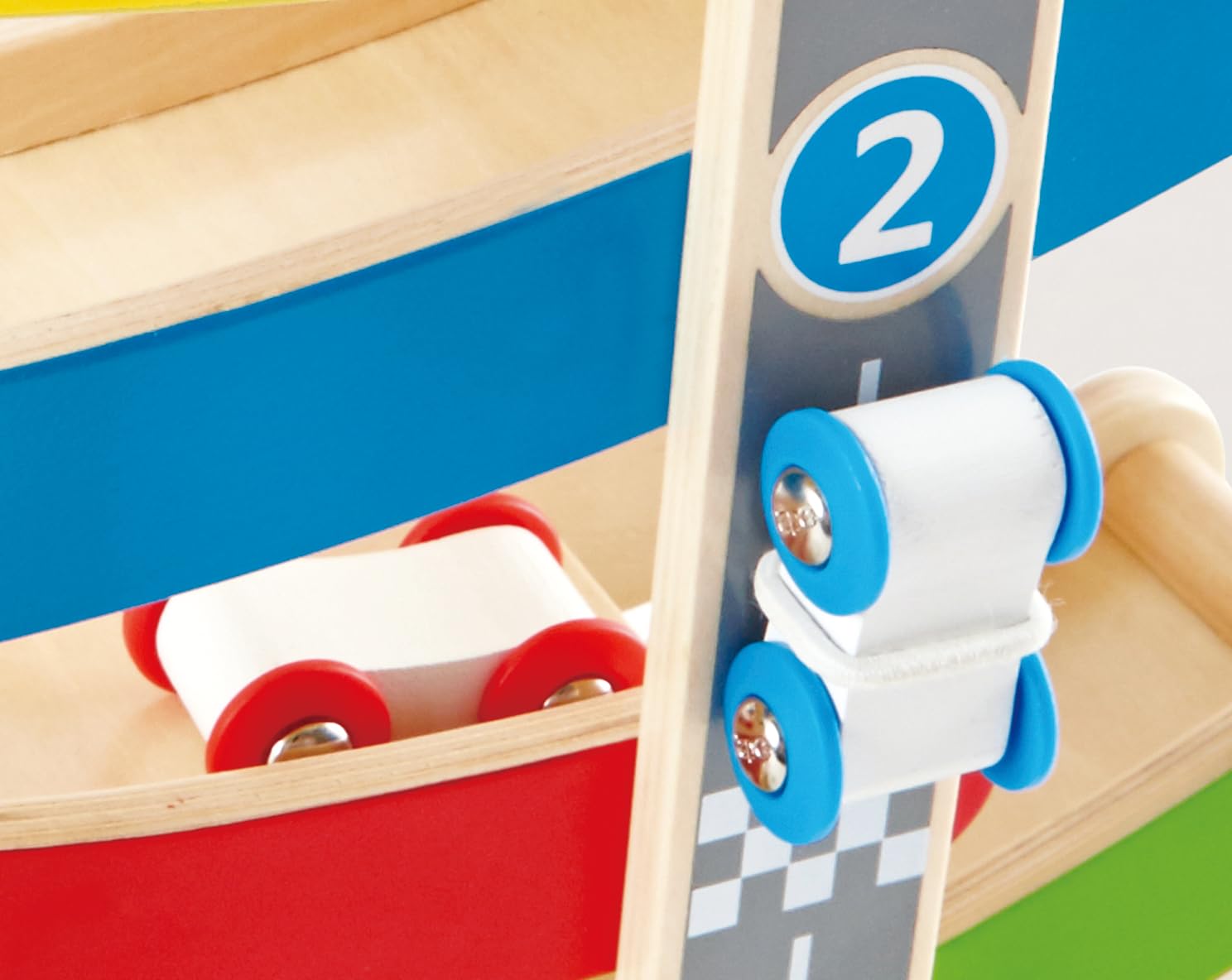 Hape Giochi circuito macchinine in discesa pista in legno con 3 auto