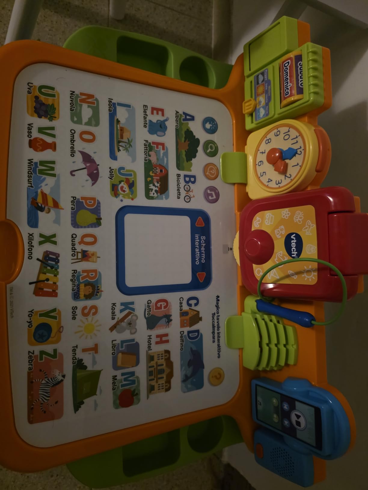 VTech Giocattoli 3-6 anni Magico Tavolo Interattivo ToccaImpara tavolo 5 in 1