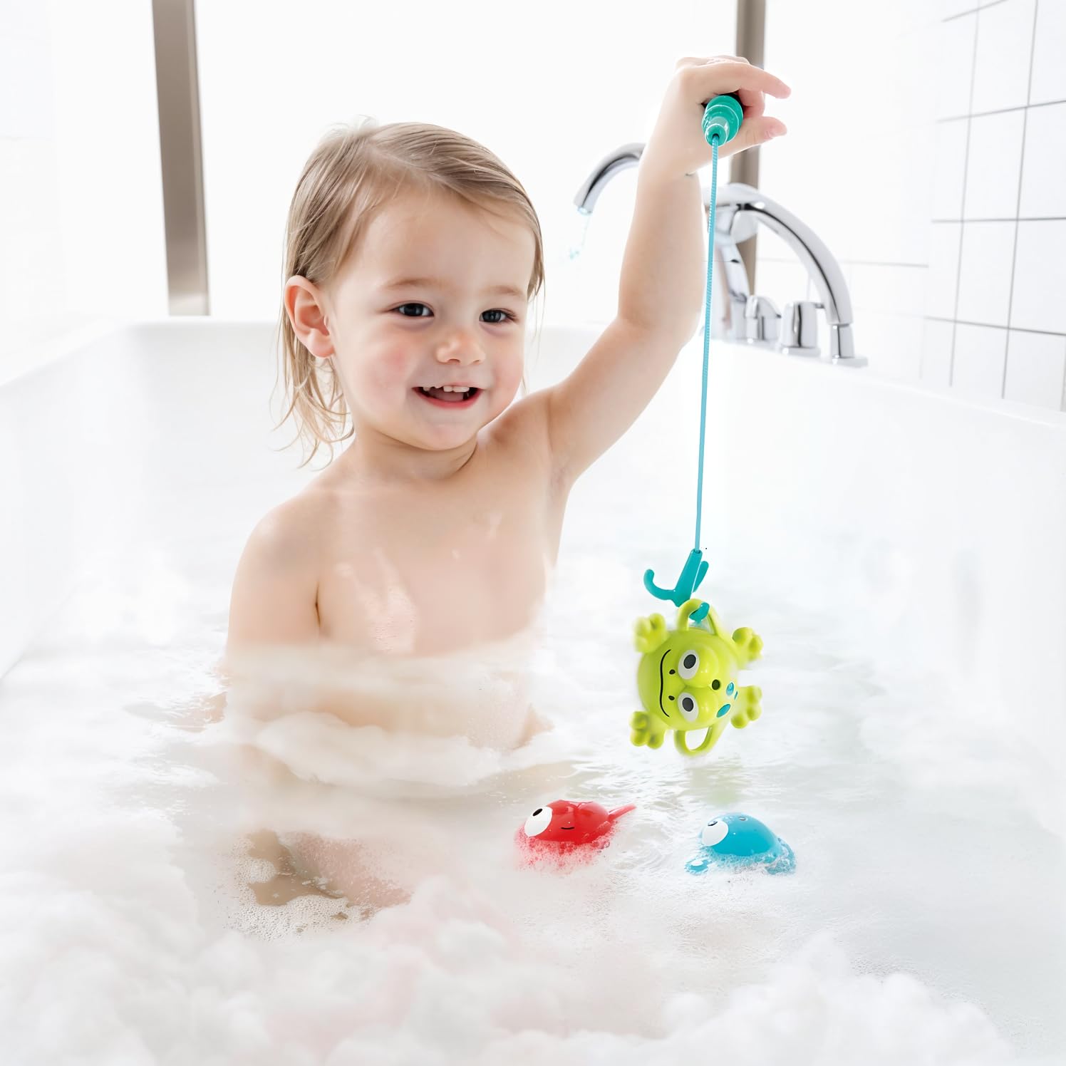 Hape Giochi da bagno Set da Pesca con animaletti saltellanti
