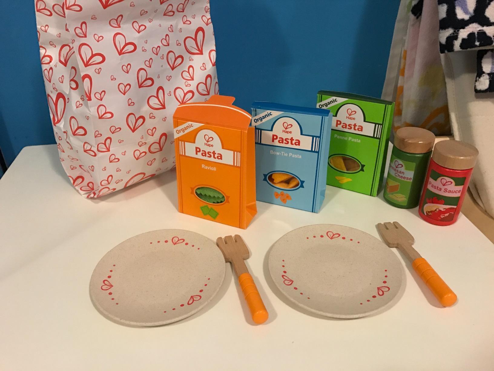 Hape Cucina e accessori E3125 Pasta e Condimenti set cucina giocattolo