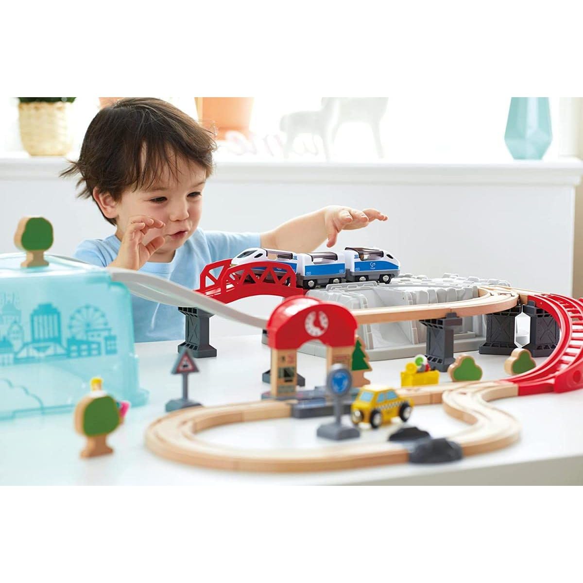 Hape Treno E3771 Treno in città set ferroviario 48 pezzi con box