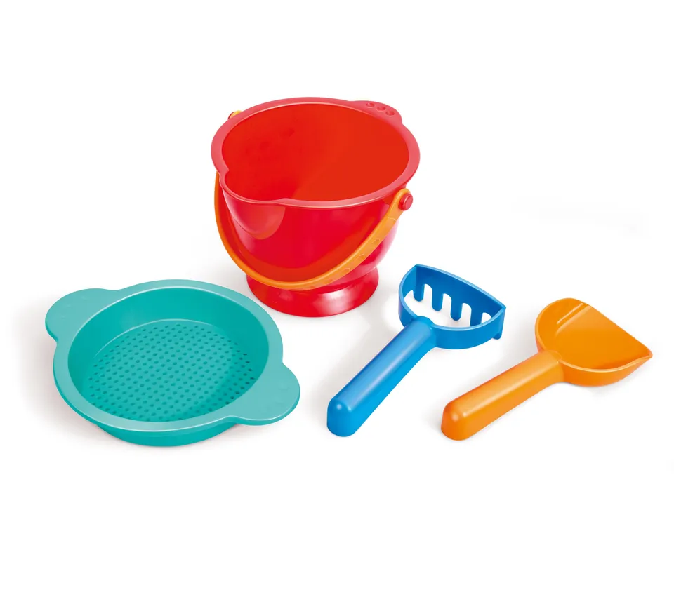 Hape Giochi da spiaggia Set di Base per Gioco in Spiaggia Medium moderno