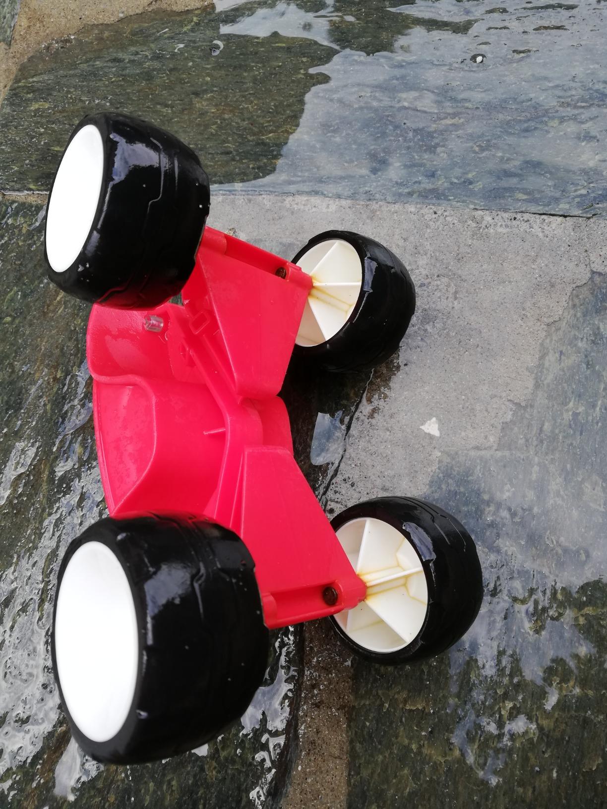 Hape Giochi da spiaggia Autocarro Giallo con cassone ribaltabile camion giocattolo