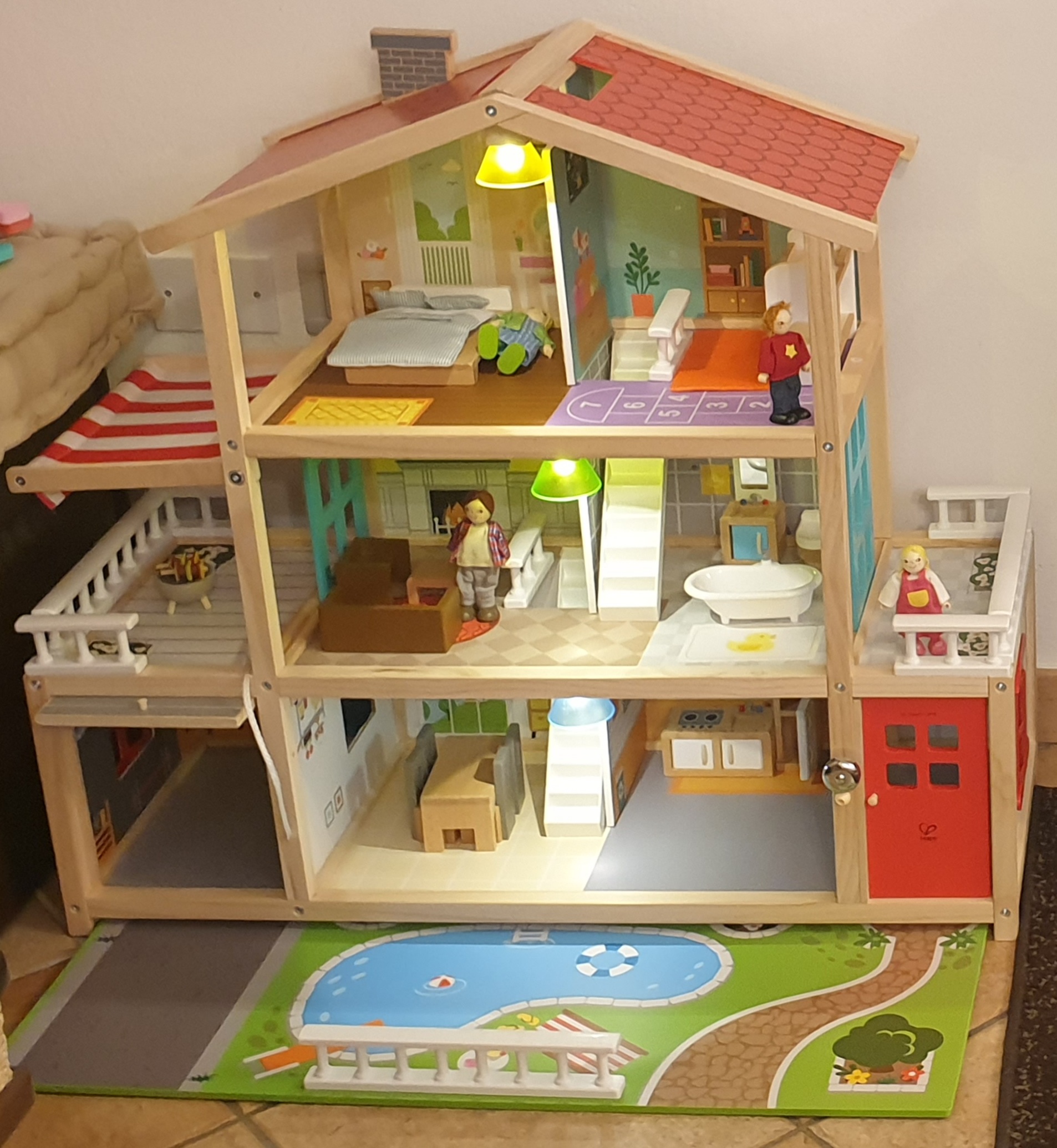 Hape Case delle bambole e accessori Villa delle bambole in legno