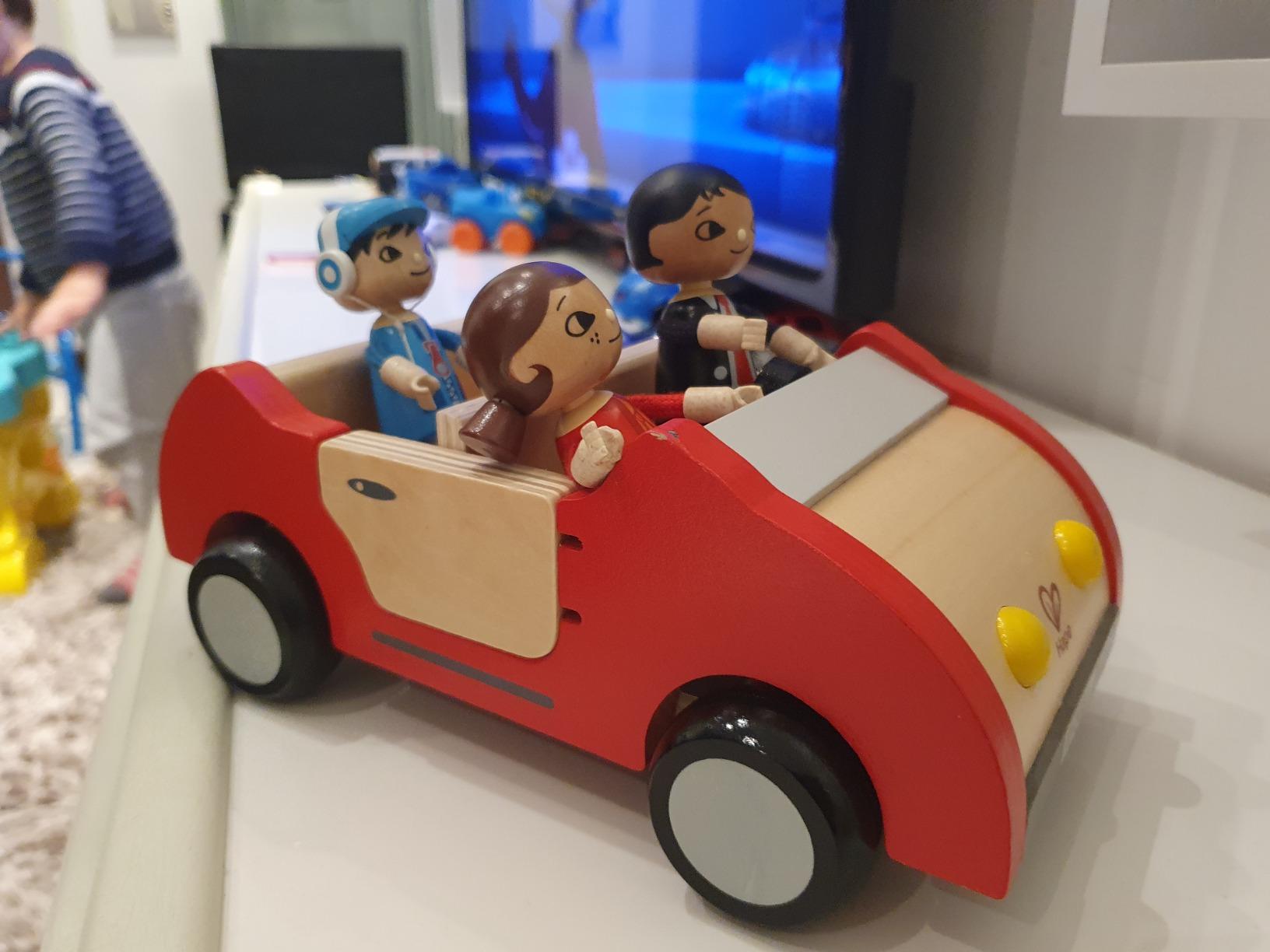 Hape Case delle bambole e accessori Bambola di legno Papà bambola arti flessibili