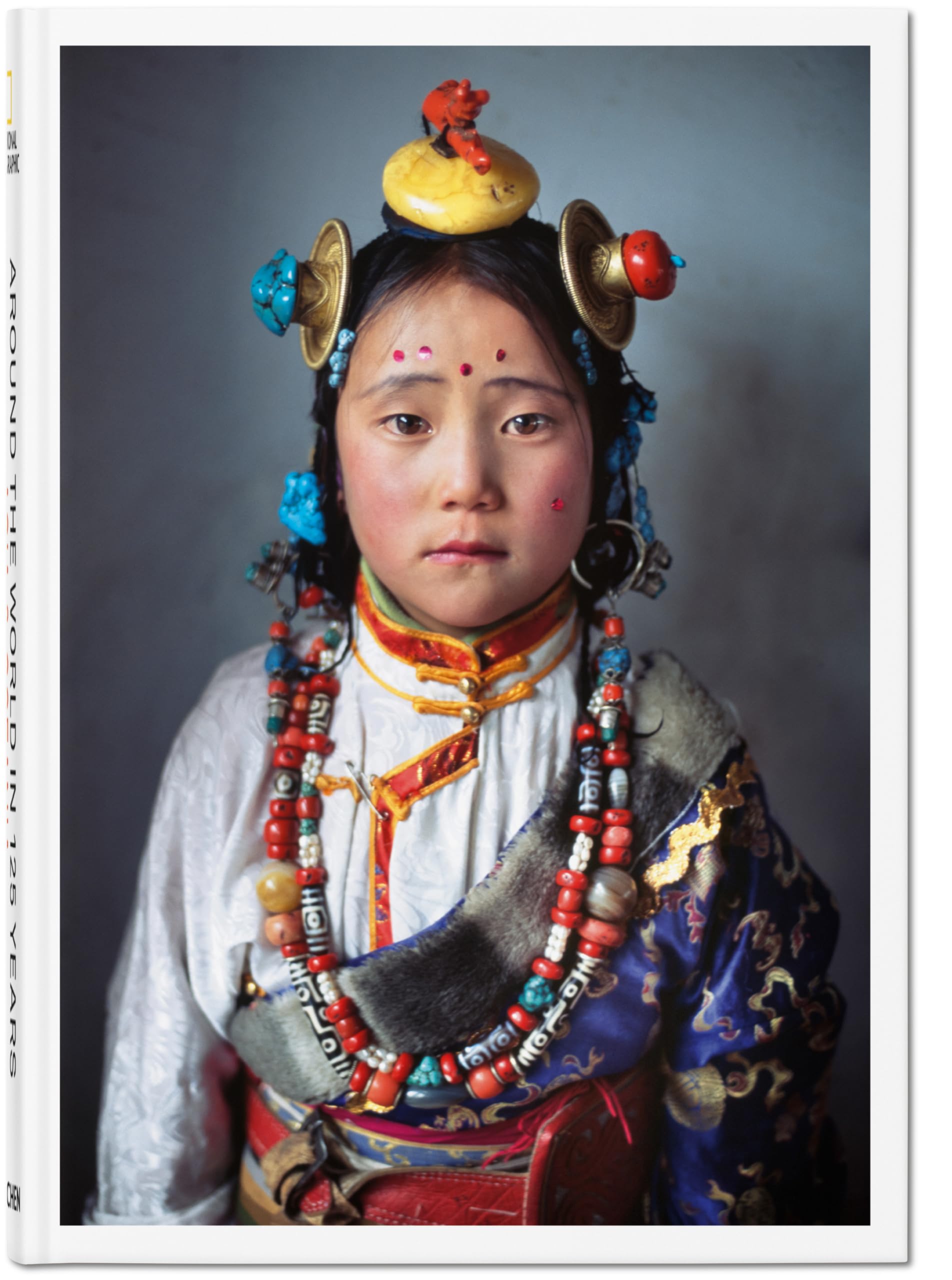 National Geographic – Libri Around the World in 125 Years libro