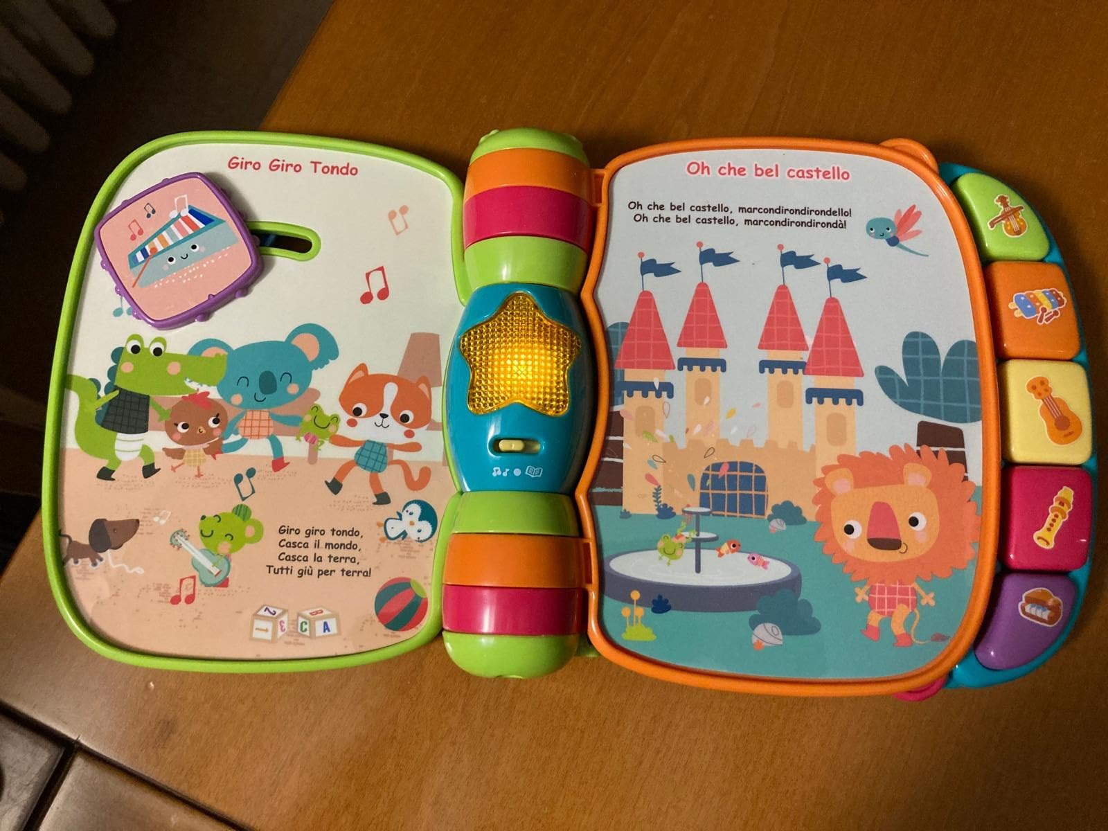 VTech Giocattoli 0-12 mesi Il Mio Primo Libro Interattivo Canzoncine