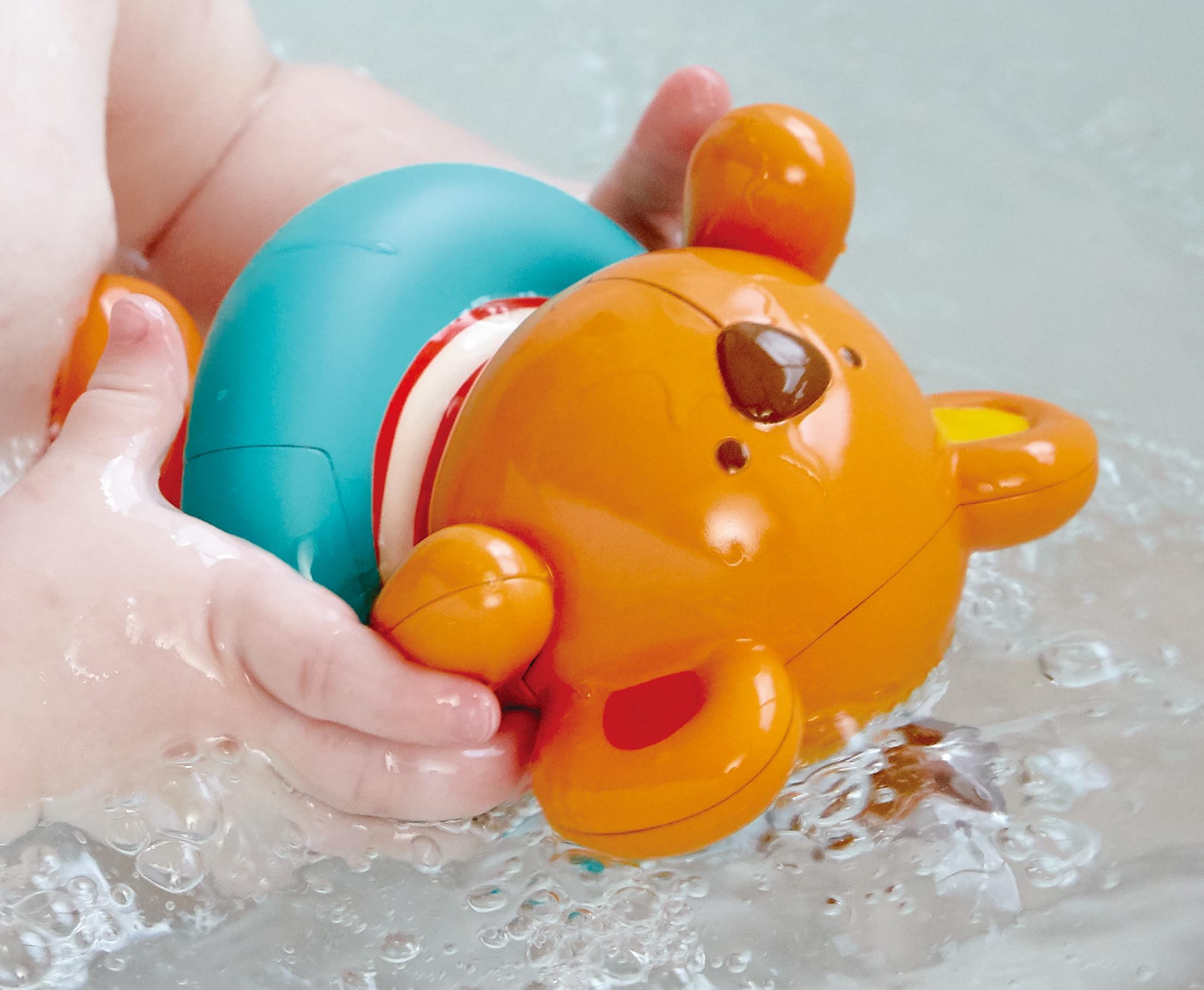 Hape Giochi da bagno Orsetto Nuotatore Teddy a carica manuale
