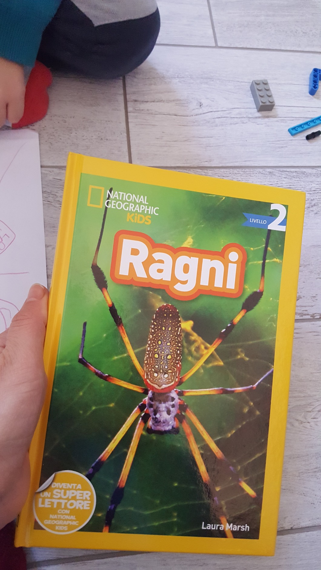 National Geographic Kids – Libri Ragni. Livello 2. Diventa un super lettore libro