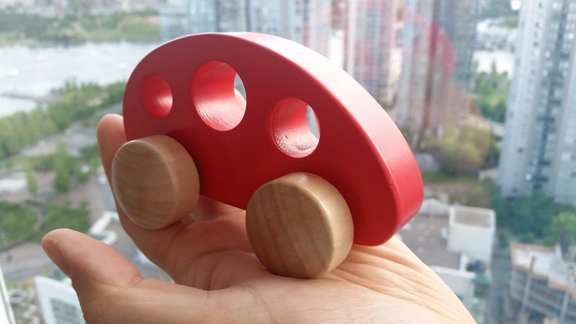 Hape Giochi E0052 minivan giocattolo rosso
