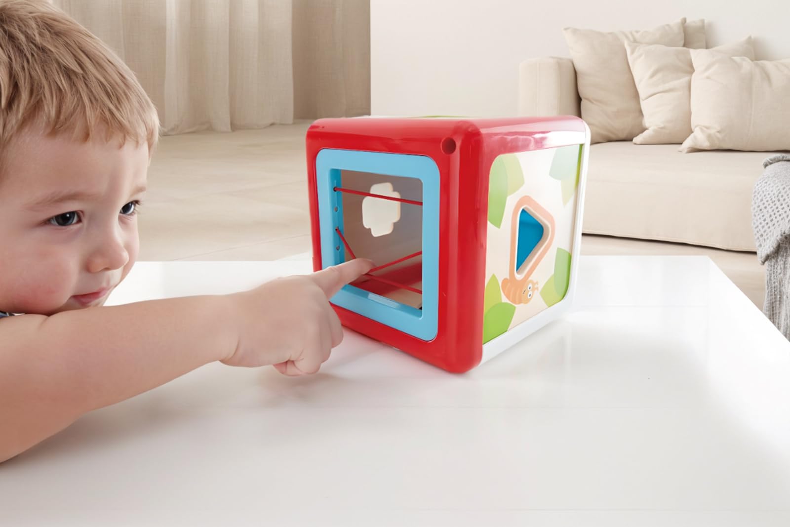 Hape Shape Sorting Box selezionatore di forme