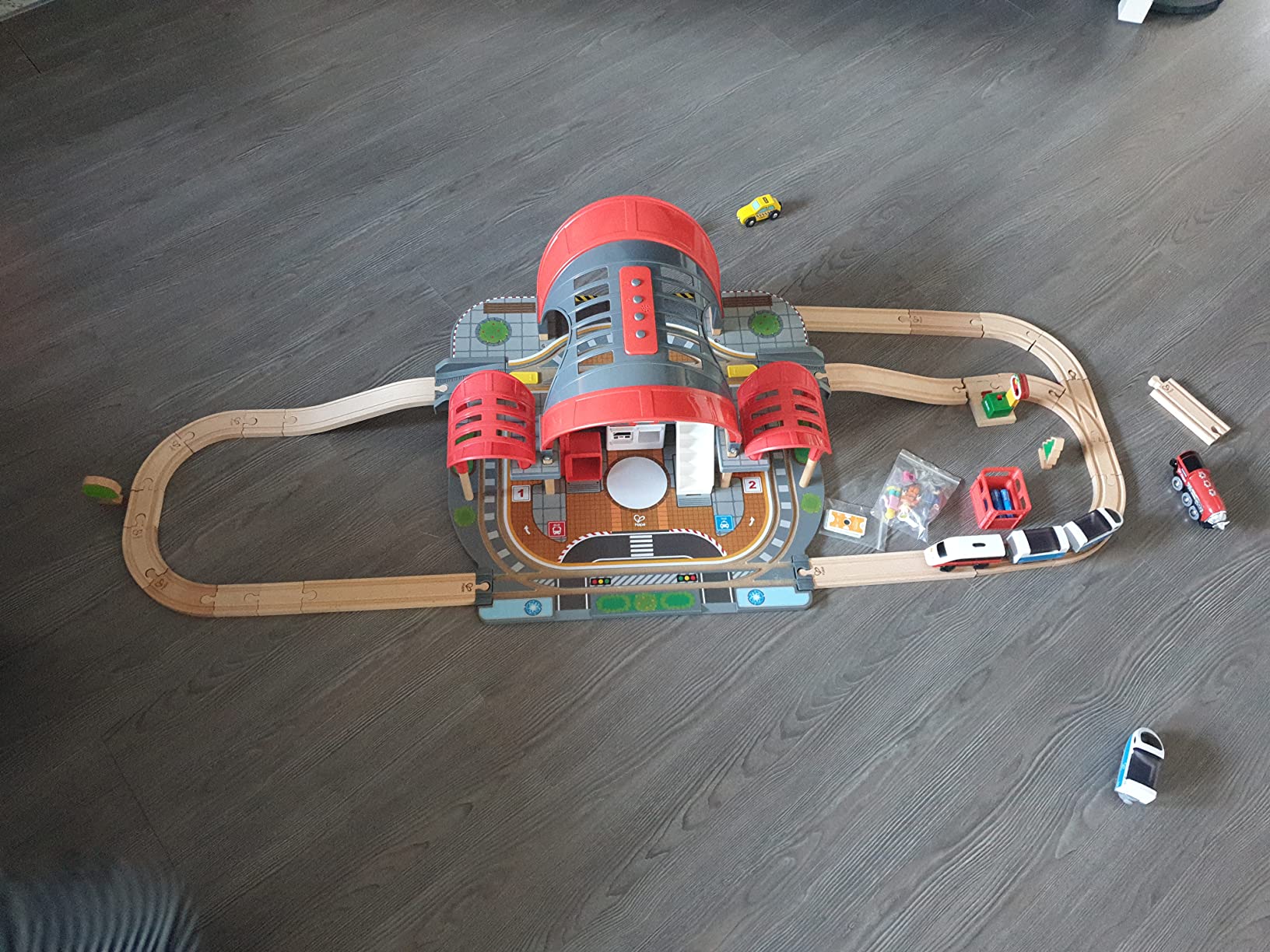 Hape Treno Stazione della Grande città stazione ferroviaria in legno