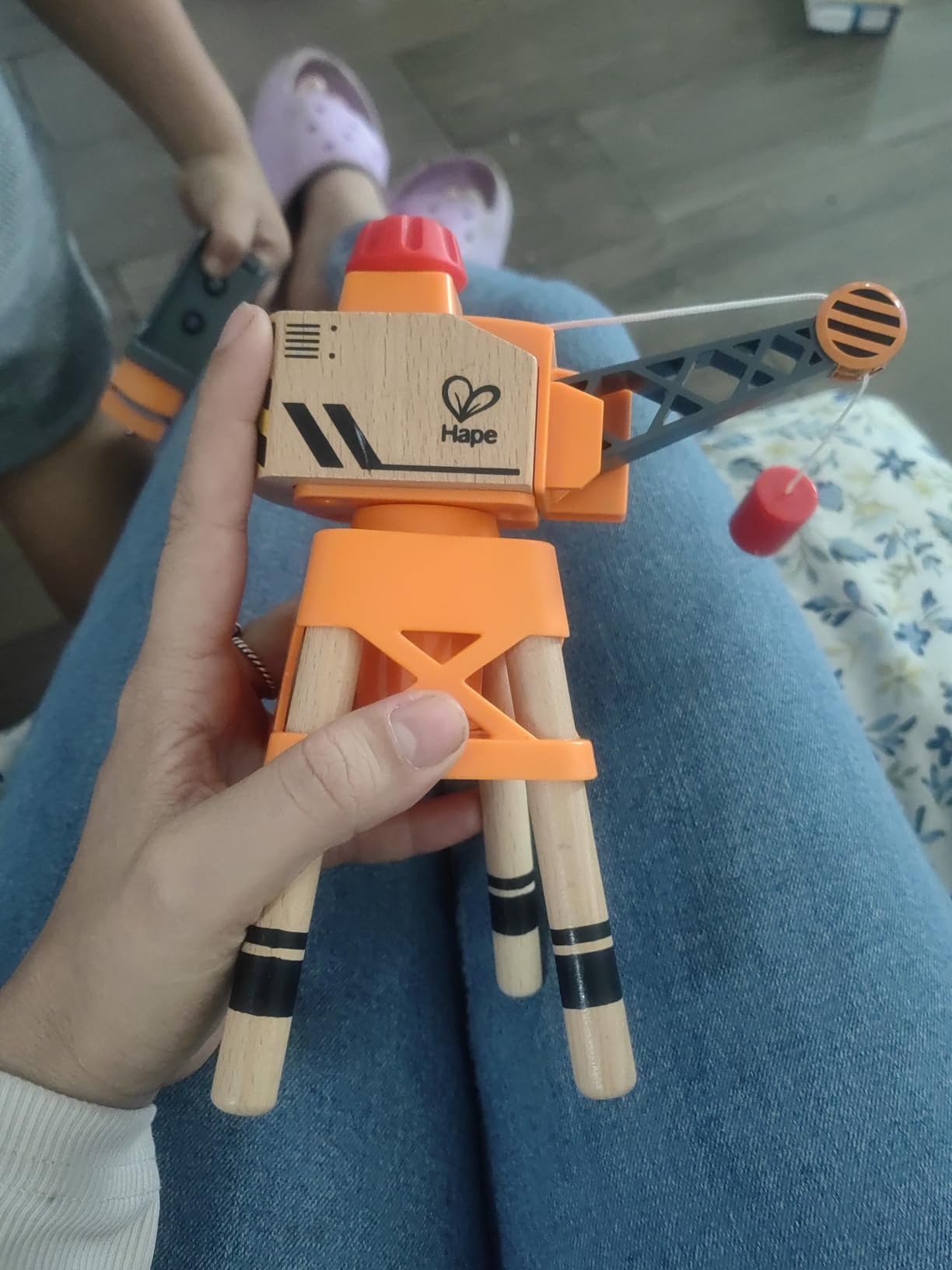 Hape Treno gru a braccio rotante con camion ribaltabile magnetico