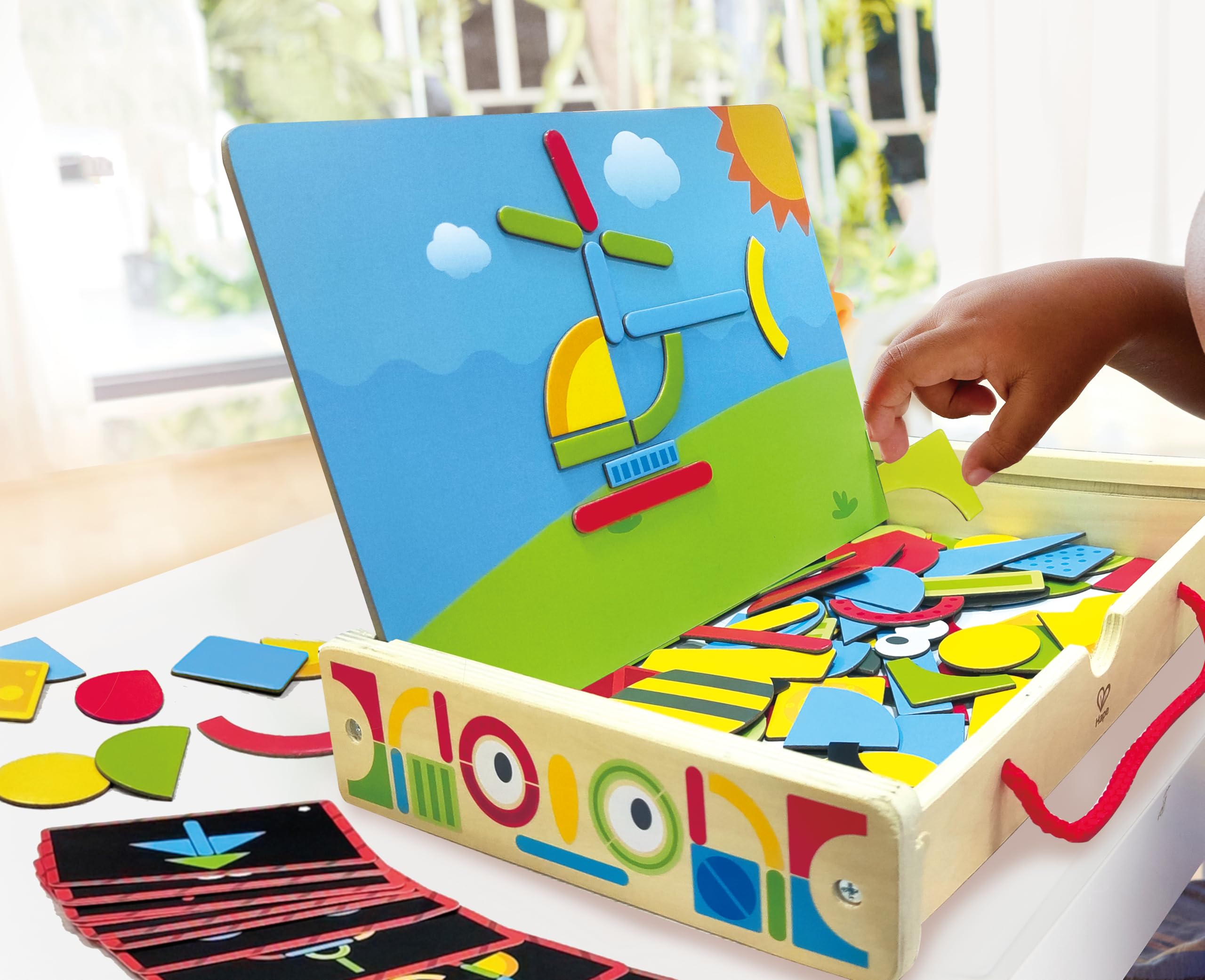 Hape Montare e costruire Valigia Magnetica gioco magnetico