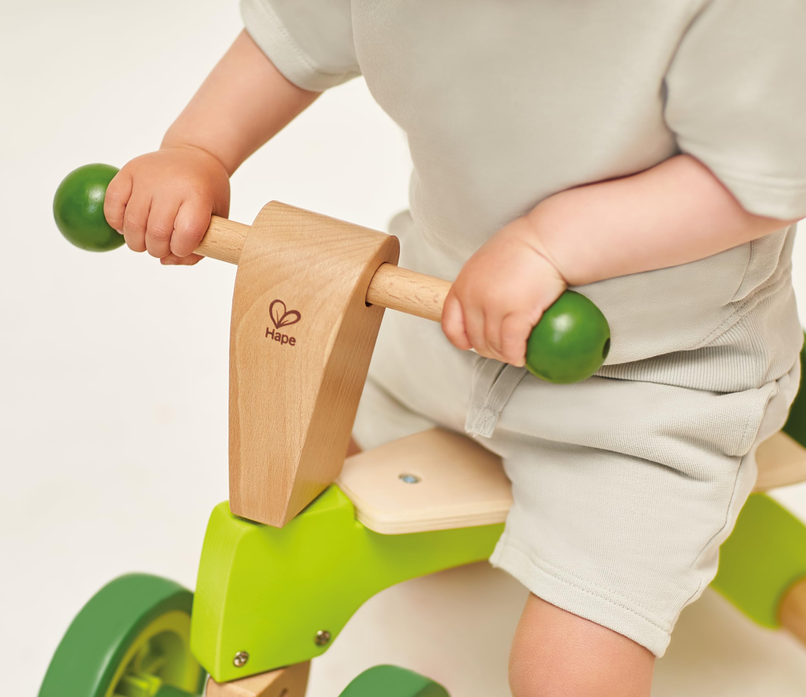 Hape Primi passi e bici Scooter a 4 ruote scooter in legno dai 12 mesi